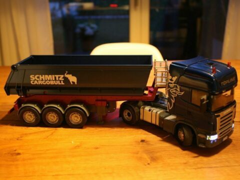 SIKU Scania Truck Control32 7 e1677080531690